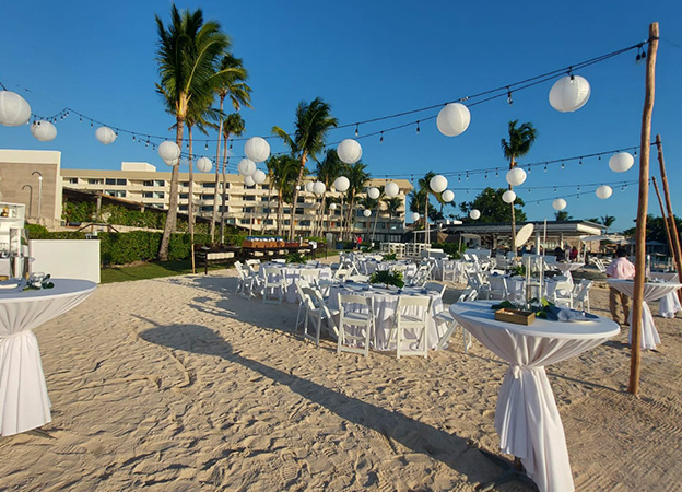 Weddings in Cozumel at Presidente InterContinental